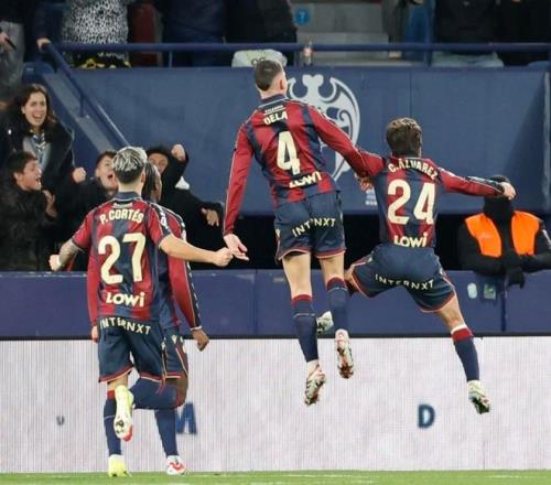 连战告捷,墨西哥联赛,巅峰对决,米兰,MiLan,米兰官网,米兰体育官网,米兰体育下载,米兰APP